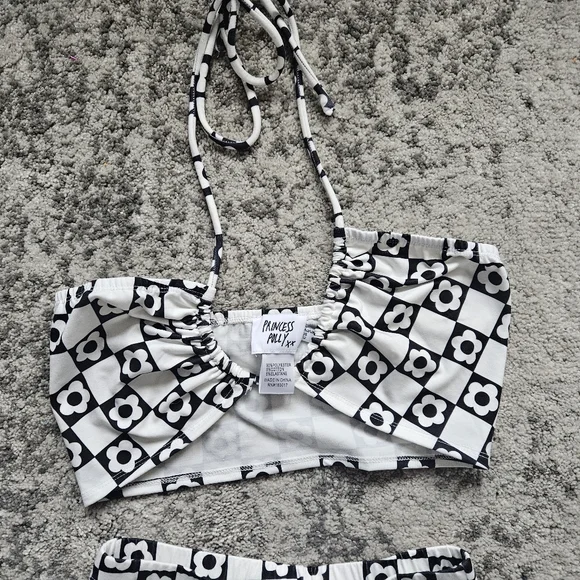 PRINCESS Polly 2pc Set - Picture 10 of 13